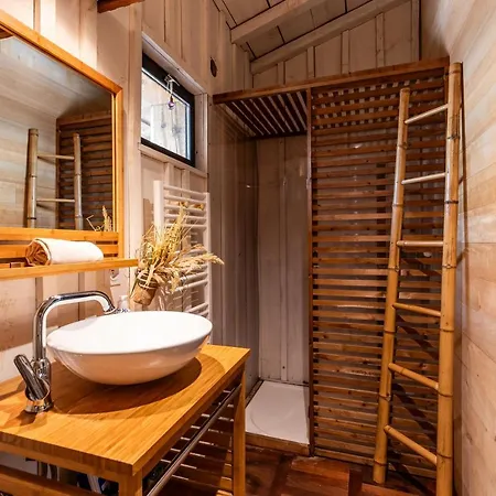 Chalet Savannaketh Chalet