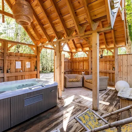 Chalet Chalet Savannaketh *