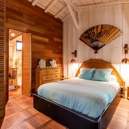 Chalet Savannaketh *