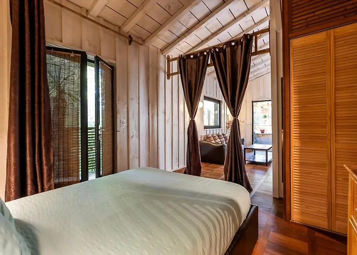 Chalé Savannaketh *