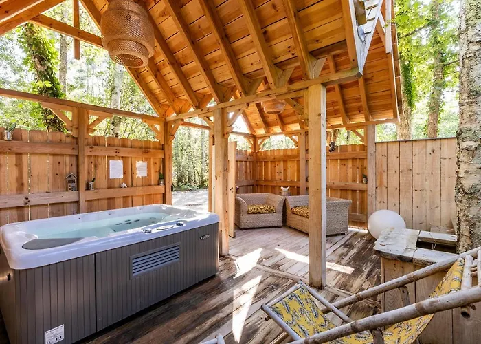 Chalé Savannaketh *